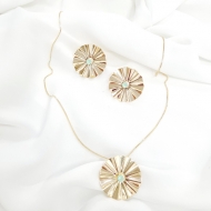 0608208000 - CONJUNTO REDONDO LEQUE COM ZIRCONIA NO CENTRO 45CM<br>QTDE PCT: 3 PC - VAL PCT: R$ 33,00 - PESO UNIT: 6,700g