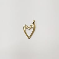 0101030600 - PINGENTE CORAO VAZADO<br>QTDE PCT: 5 PC - VAL PCT: R$ 10,20 - PESO UNIT: 0,500g