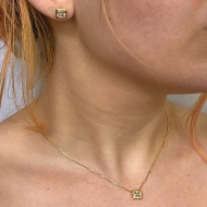2308000400 - CONJUNTO ZIRCNIA QUADRADA EMBUTIDA<br>QTDE PCT: 5 PC - VAL PCT: R$ 47,65 - PESO UNIT: 3,900g