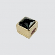 0301314600 - ACESSORIO QUADRADO PEDRA PRETA<br>QTDE PCT: 5 PC - VAL PCT: R$ 16,25 - PESO UNIT: 4,700g