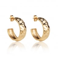2400037200 - BRINCO ARGOLA COM DETALHES<br>QTDE PCT: 3 PAR - VAL PCT: R$ 35,97 - PESO UNIT: 7,800g