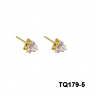 1900041300 - BRINCO DE PINO COM PEDRA EM FORMATO DE TRIANGULO M<br>QTDE PCT: 10 PAR - VAL PCT: R$ 14,70 - PESO UNIT: 0,500g
