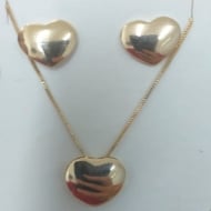 2408000600 - CONJUNTO CORAO LISO GORDINHO<br>QTDE PCT: 3 PC - VAL PCT: R$ 45,54 - PESO UNIT: 7,700g