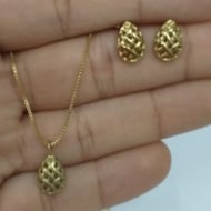 2408000300 - CONJUNTO GOTA DETALHADA<br>QTDE PCT: 3 PC - VAL PCT: R$ 35,97 - PESO UNIT: 4,000g