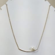 0104027100 - COLAR ARCO COM PROLA 10MM<br>QTDE PCT: 3 PC - VAL PCT: R$ 24,99 - PESO UNIT: 5,470g