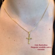 1701107000 - PINGENTE CRUZ COM CRISTO - CHAPA TAM 27MM<br>QTDE PCT: 5 PS - VAL PCT: R$ 11,05 - PESO UNIT: 0,400g