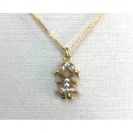 0504836900 - COLAR COM PINGENTE MENINA<br>QTDE PCT: 4 PC - VAL PCT: R$ 42,24 - PESO UNIT: 1,900g