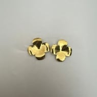 1600351600 - BRINCO FLOR CHAPA 4 PETALAS<br>QTDE PCT: 5 PAR - VAL PCT: R$ 34,00 - PESO UNIT: 2,720g