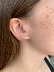1000722300 - BRINCO EAR CUFF QUADRADO NO PALITO COM ZIRCONIA<br>QTDE PCT: 3 PRS - VAL PCT: R$ 15,00 - PESO UNIT: 2,200g