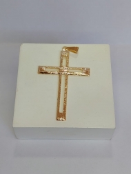 1301103700 - PINGENTE CRUZ VAZADA MASCULINA<br>QTDE PCT: 4 PC - VAL PCT: R$ 10,56 - PESO UNIT: 1,180g