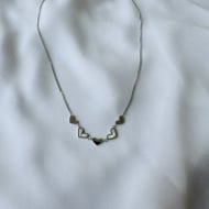 0604284200 - GARGANTILHA CORAO MADRE PEROLA INOX<br>QTDE PCT: 2 PC - VAL PCT: R$ 39,98 - PESO UNIT: 3,900g
